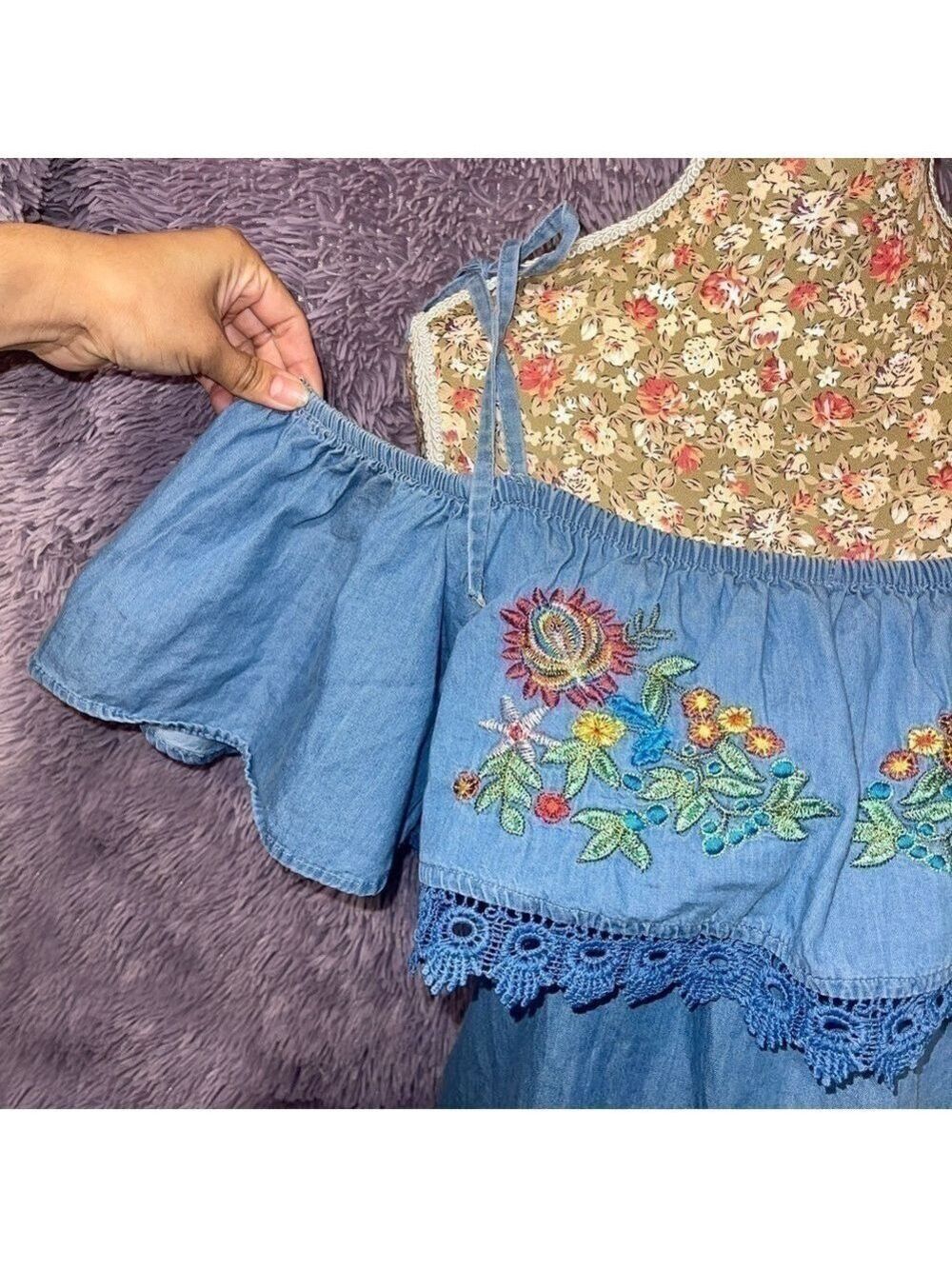 Love by Chesley NWOT Denim Off-shoulder Dress - Picture 5 of 9